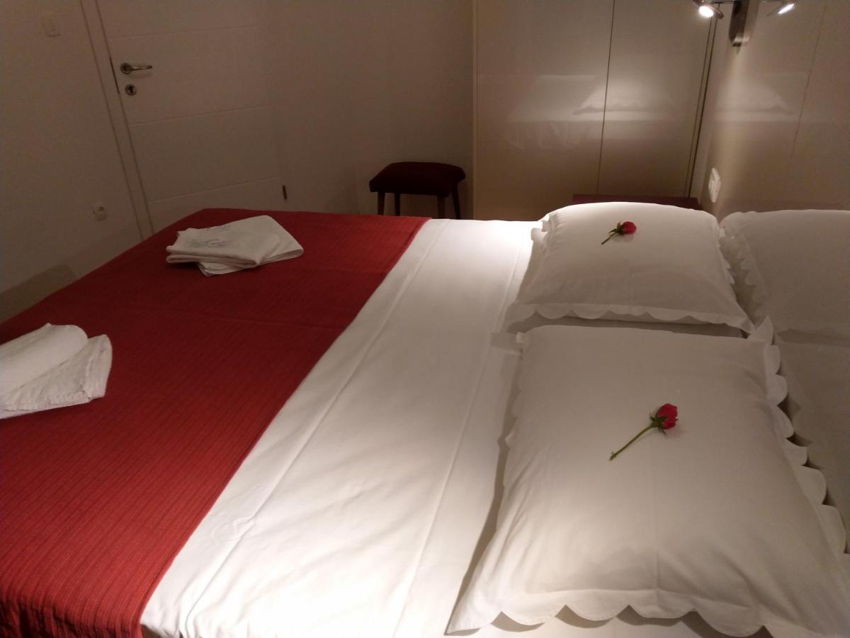 Apartmani Ines ドラスニセ エクステリア 写真