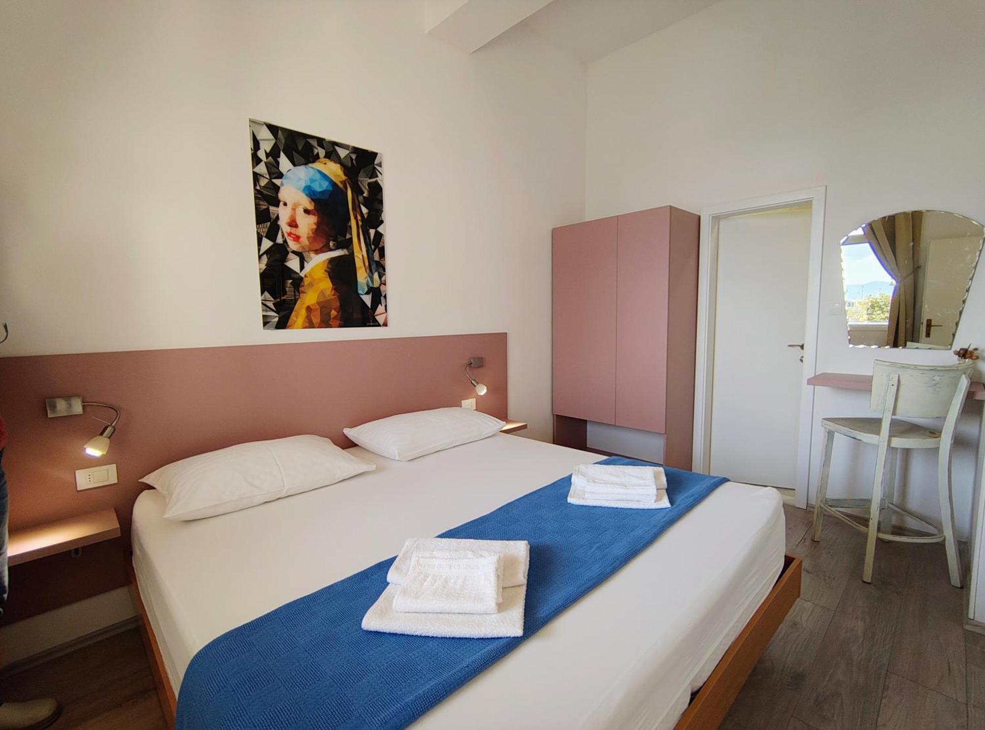 Apartmani Ines ドラスニセ エクステリア 写真