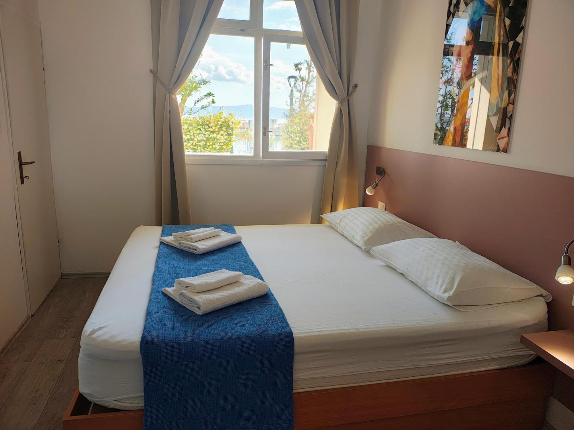 Apartmani Ines ドラスニセ エクステリア 写真